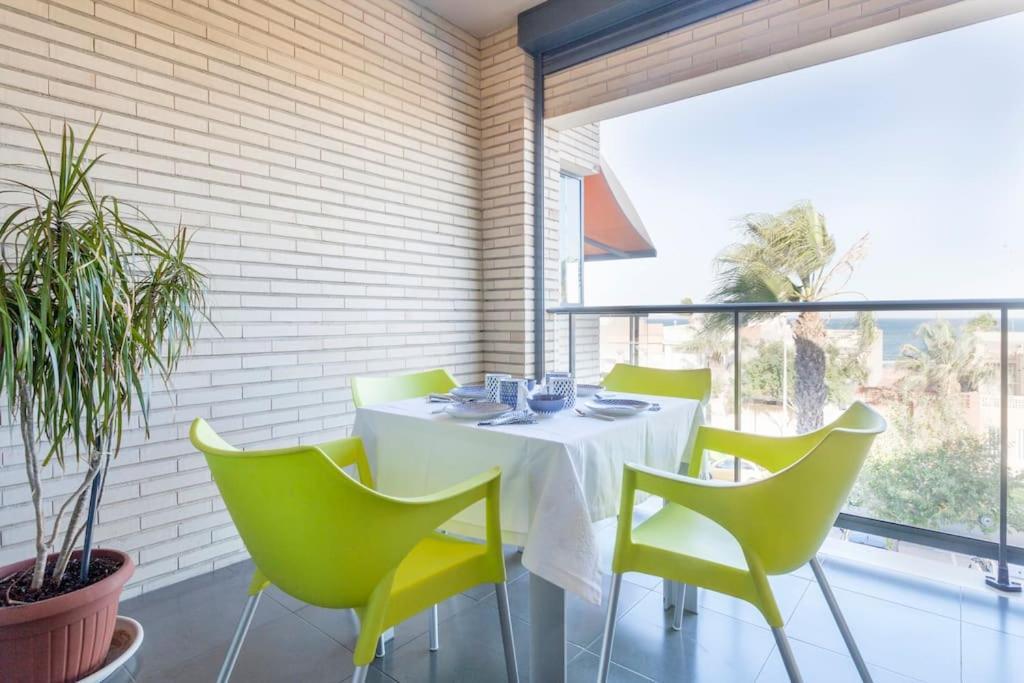 Confortable Beach Appartment With Views To The Sea ปูโซล ภายนอก รูปภาพ